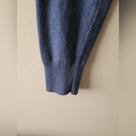 Original Penguin By Munsingwear Blue Cashmere Blend Lightweight Pullover Sweater - Picture 7 of 8